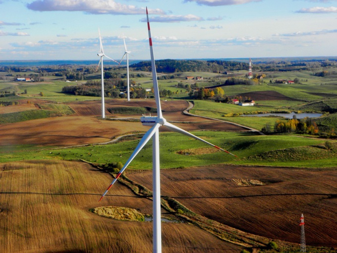 Can the economy work on green energy?