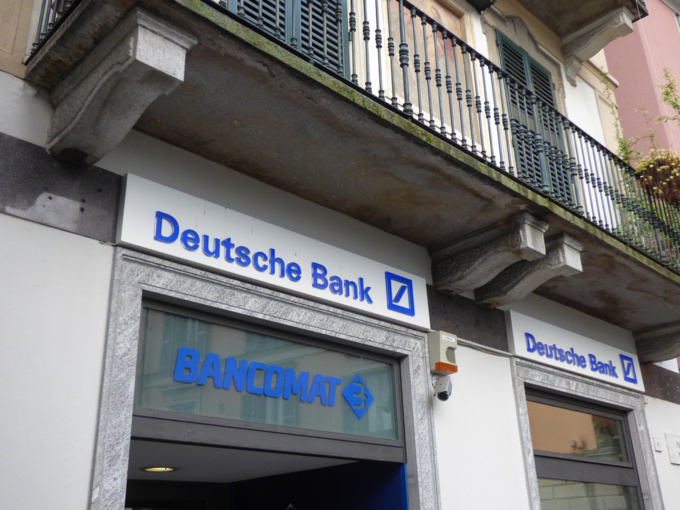 S&P downgrades Deutsche Bank's rating to BBB +