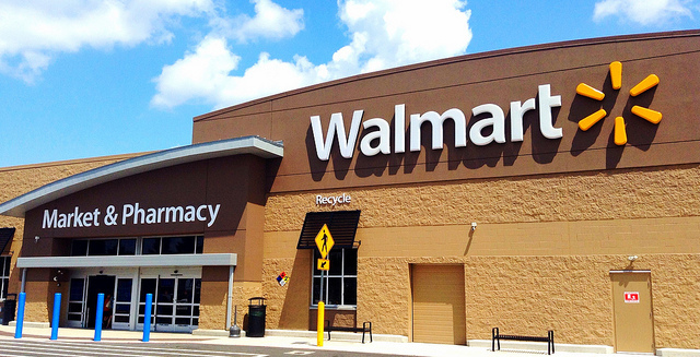 Walmart to cut management layer in US stores