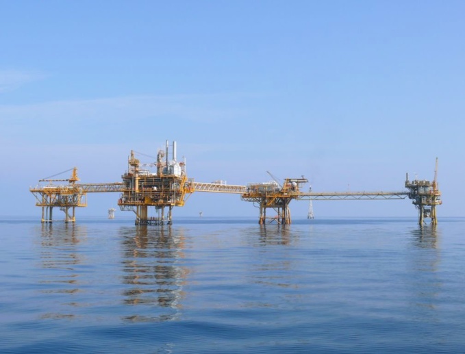 Crescent Petroleum/Icethorn