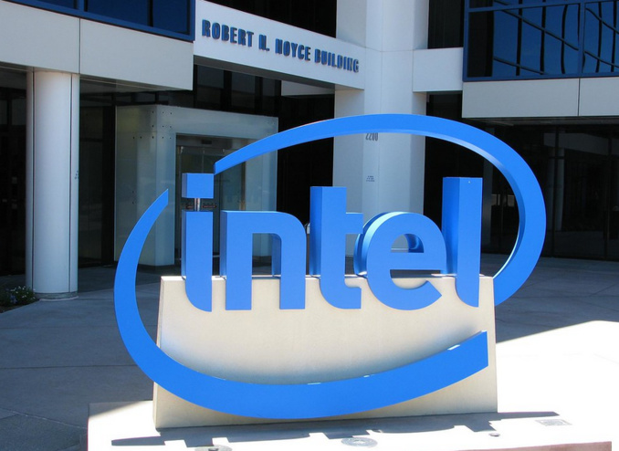 Intel ponders separating chip design and foundry operations business Intel ponders separating chip design and foundry operations business
