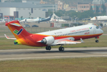 Comac ARJ21 Xiangfeng,  twin-engined regional jet, manufactured by Comac.  Dura-Ace via flickr