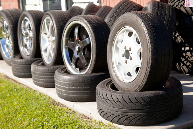 EveryCarListed P via flickr