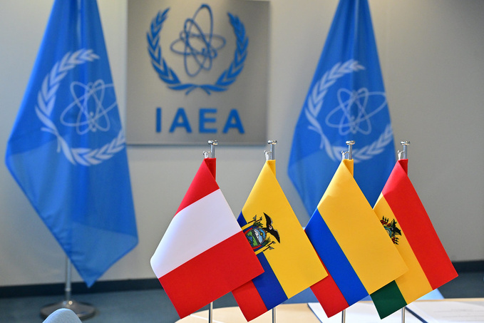 DEAN CALMA DEAN CALMA