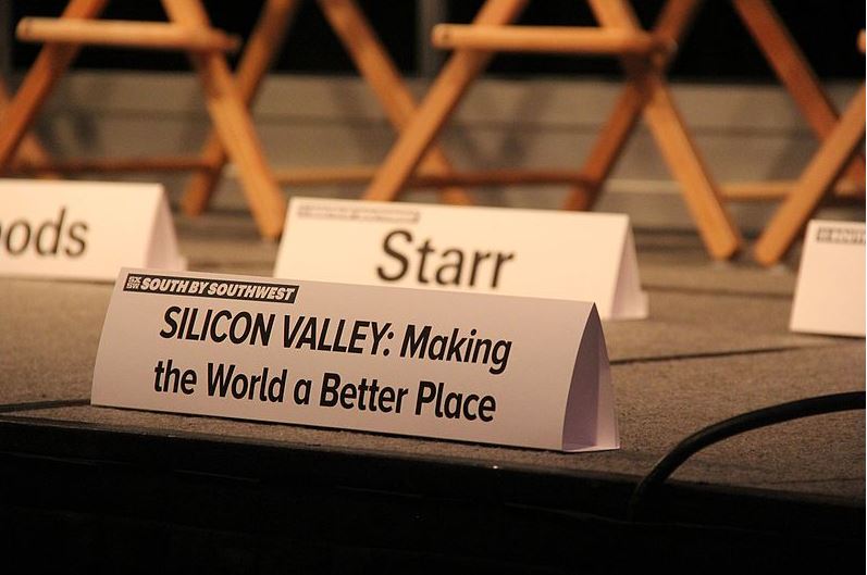 Daniel Benavides Daniel Benavides