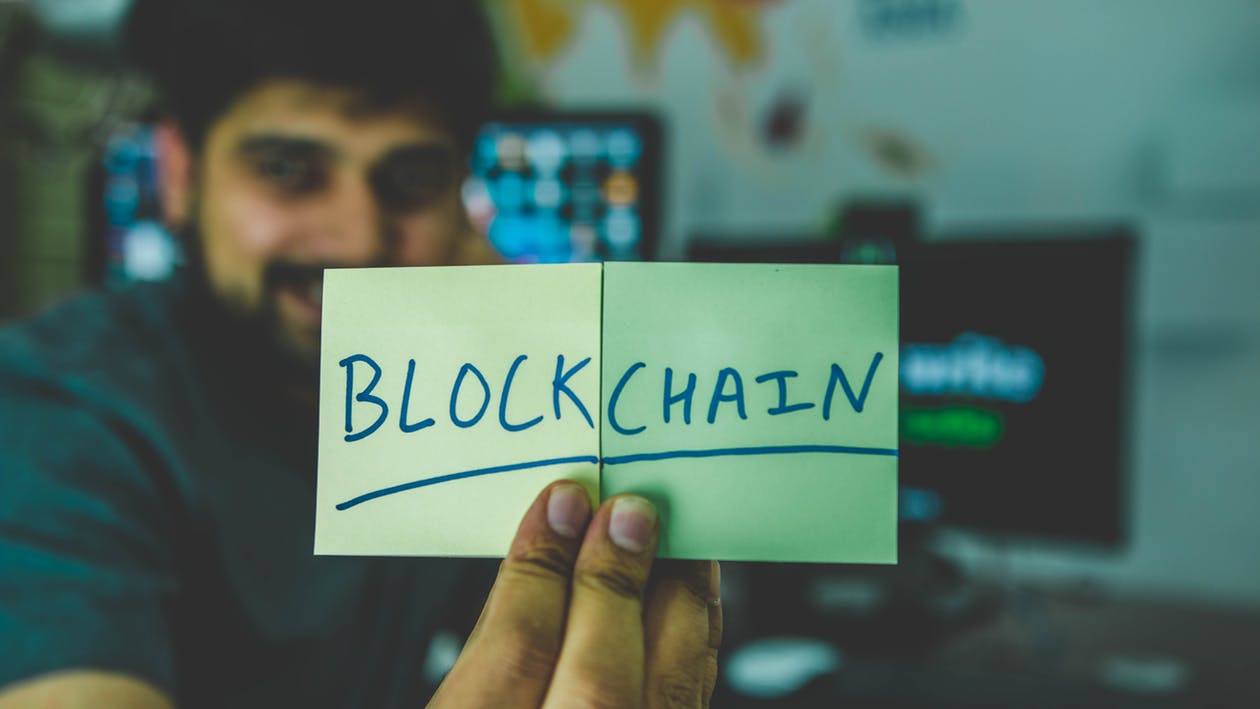 hitesh choudhary  via pexels