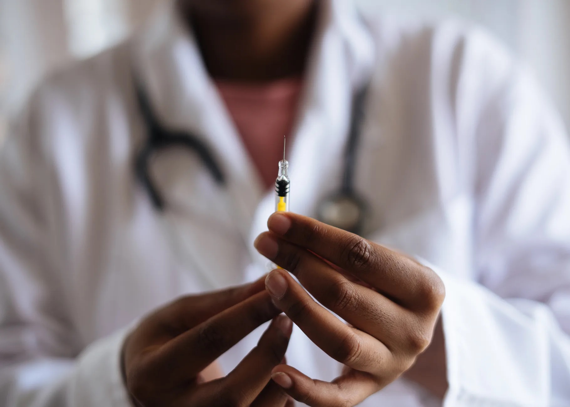 FT: AstraZeneca vaccine forms immunity to COVID-19 in elderly people