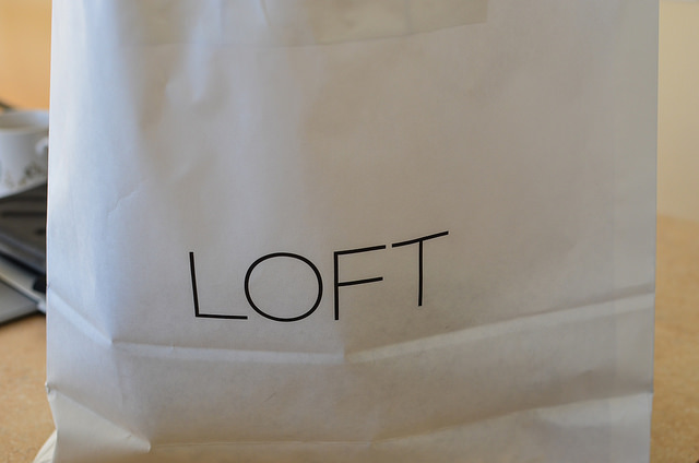 Ascenas Retail Group to buy Ann Taylor and Loft brands
