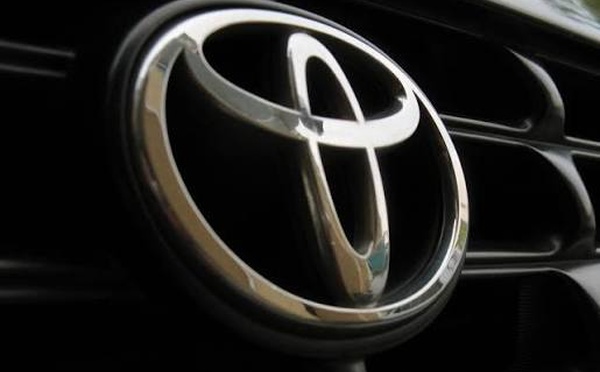 Toyota to cut overseas production by 100,000 vehicles this fiscal year