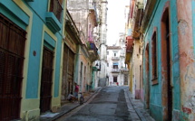 Why can't America mend fences with Cuba? Why can't America mend fences with Cuba?