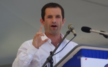 Benoît Hamon turns France left