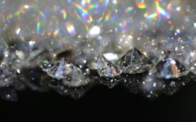 De Beers to pay top dollar to advertise diamonds