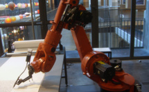 Worldwide sales of industrial robots keep growing