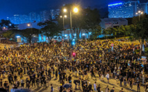 Hong Kong increases consumption during anti-government protests