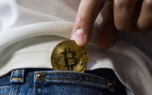 Investors are leaving US dollar for Bitcoin, cryptocurrency on the rise