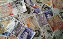 UK to create investment fund and "green" bonds to save the economy