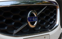 Volvo Cars lowers IPO valuation, postpones it by a day