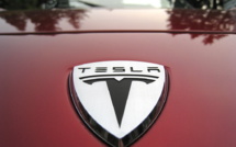 Musk sets to launch mass production of autopilot Tesla
