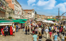 UN: international tourism in 2022 down by a third from 2019