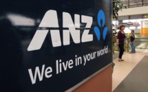 Australian banks threaten to cut bonuses for remote working