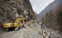 Bloomberg: Construction boom in the Himalayas creates a threat of natural disasters