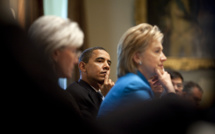 US Presidential Race: Who is Hiding Behing Their Backs?