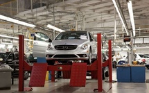 Mercedes-Benz reaches agreement with labor union on pay cuts and employee layoffs