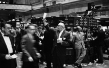 The US Welcomes the New Year with a Biggest Stock Market Crash Ever