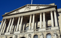 Bank of England warns of risks of further correction in global markets