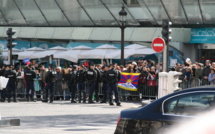 Taxi Rallies in Paris Are Dragging On
