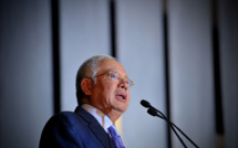 Singapore revokes a commercial banking license for the first time in 32 years