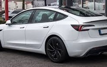 US authorities launch an investigation into fatal crash involving self-driving Tesla Model 3