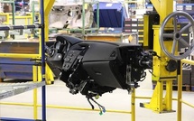 Ford to move Lincoln production from China to the US