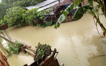 Nepal's flood death toll exceeds 900